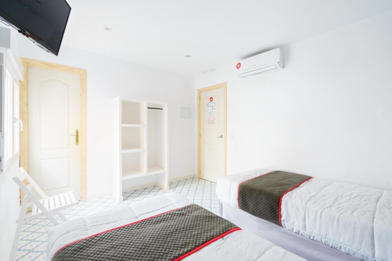 Pension Riad Mediterraneo Barbate Exterior foto